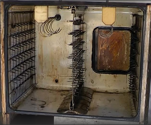 Как отмыть нагар с коптильни с помощью химических средств Красноярск